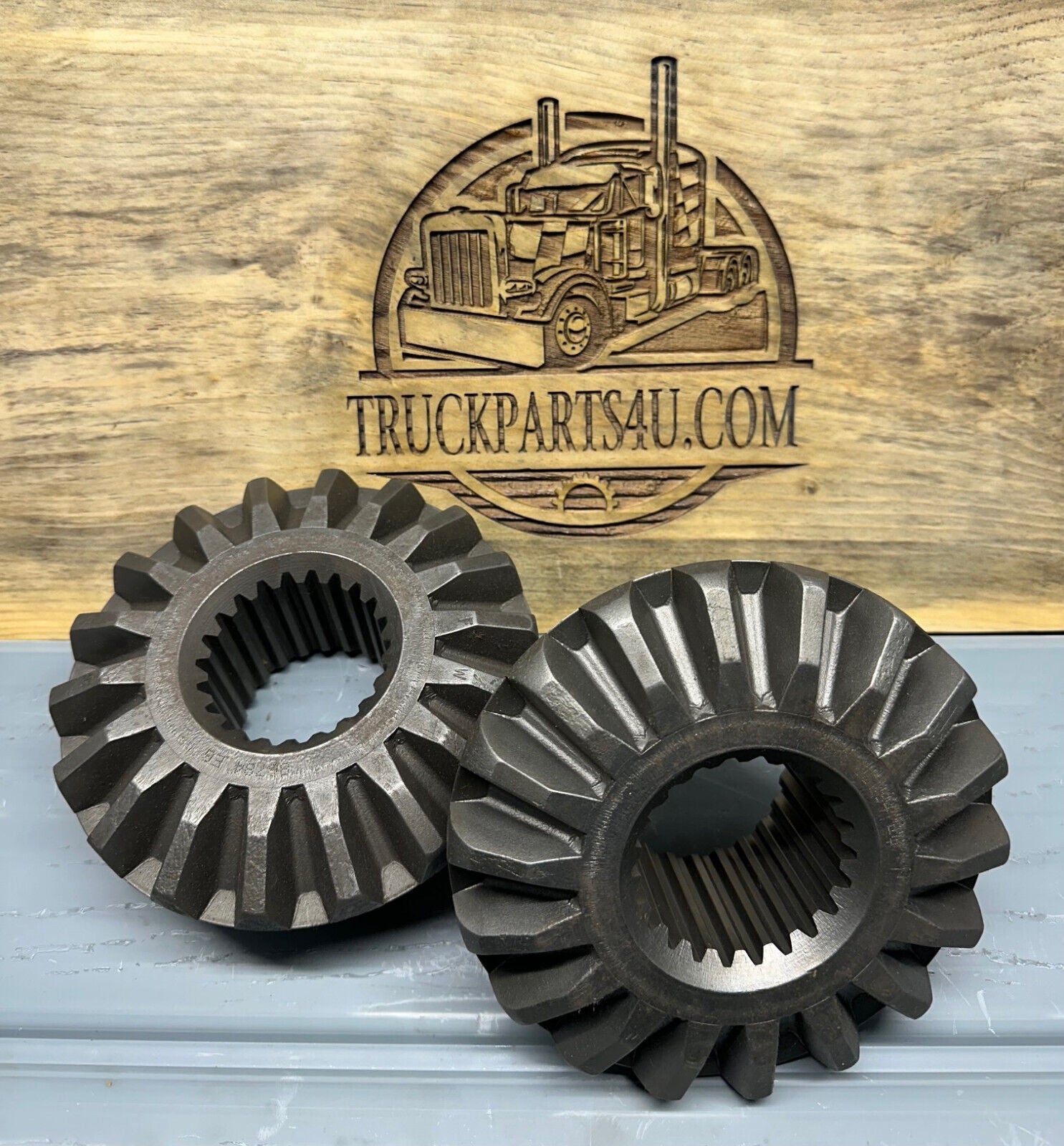 86784 Eaton/Dana Spicer DS480 A-Gears – 22 Spline, Genuine New (Part Number 23421)